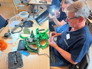 Kn&ouml;sterstube Elektroger&auml;te in Reparatur